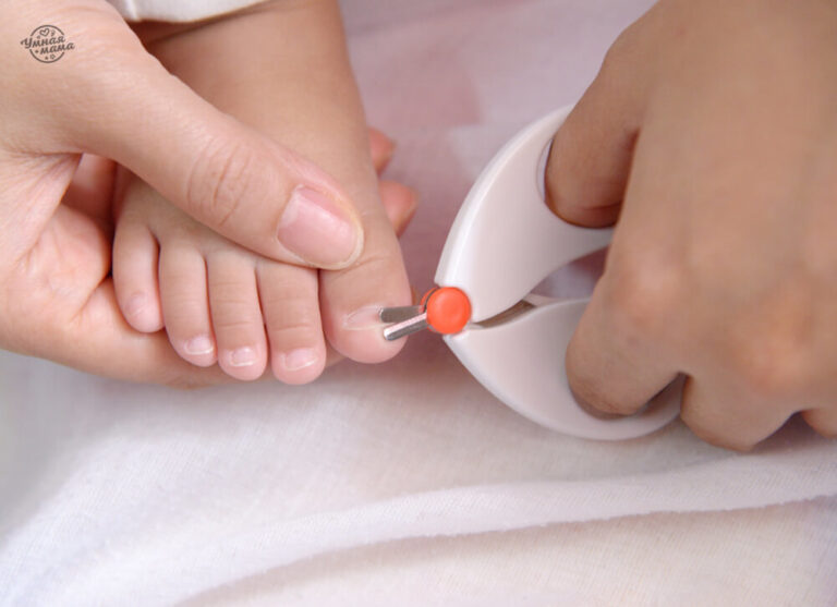 comment découper les ongles de votre bébé